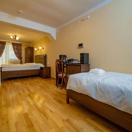 Villa Etiquette Deva Bagian luar foto